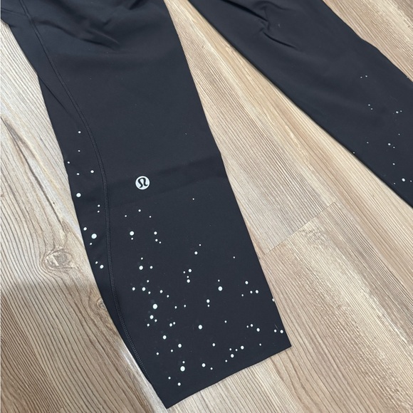 Lululemon Fast and Free Reflective Tight - Picture 8 of 10